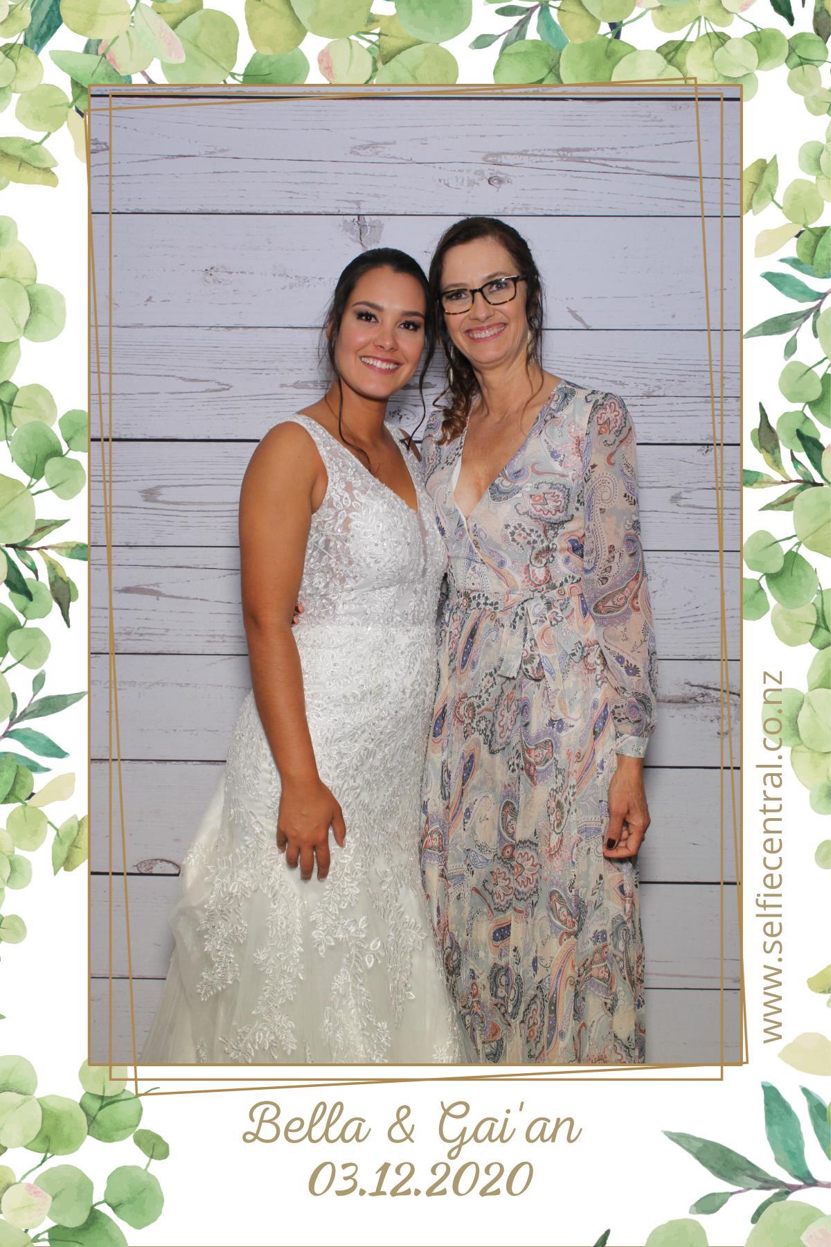 Bella & Gai'an's wedding | View more photos from the event at gallery.photobooth.co.nz/u/SelfieCentral/Bella-Gaians-wedding